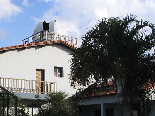 Vista frontal da c�pula